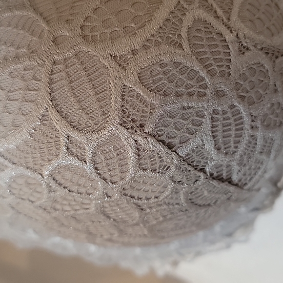 Silver sparkly Victoria Secret bra size 36DD - Picture 2 of 7